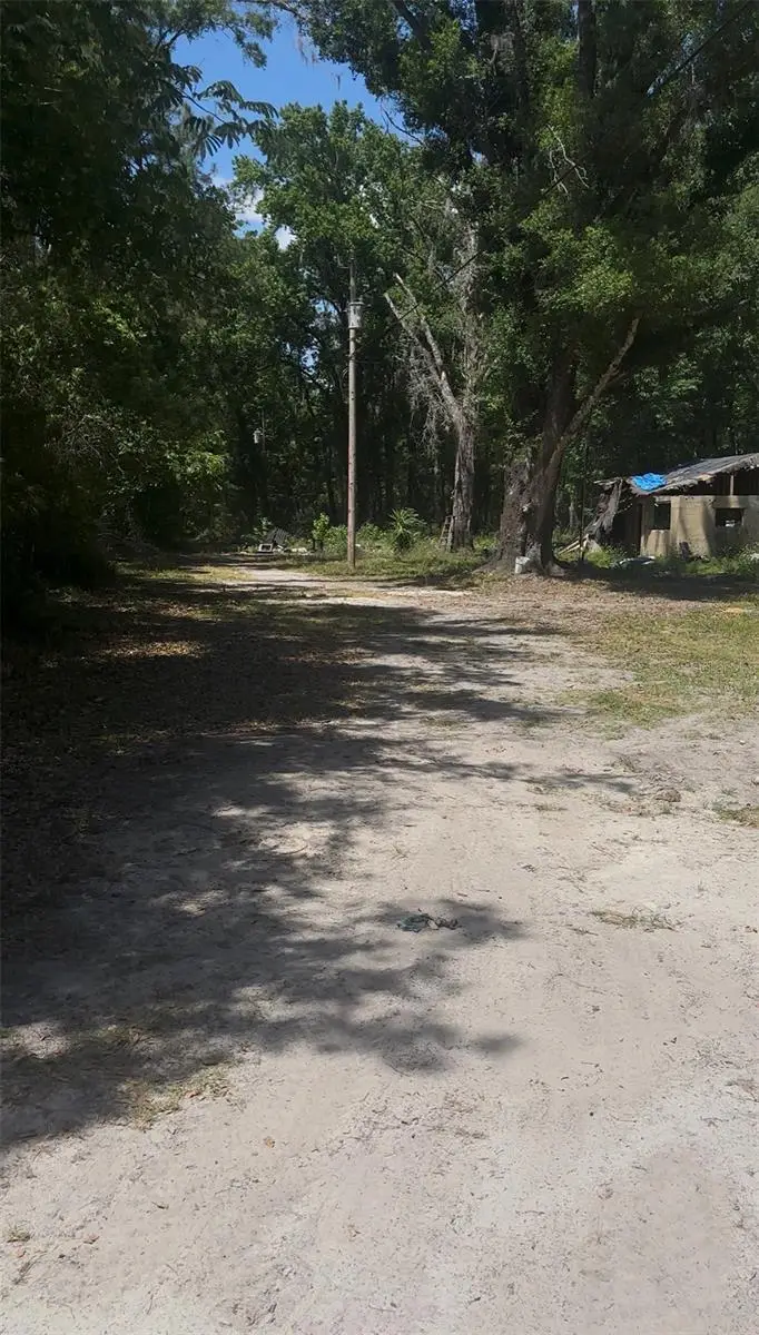Kusan St, FL