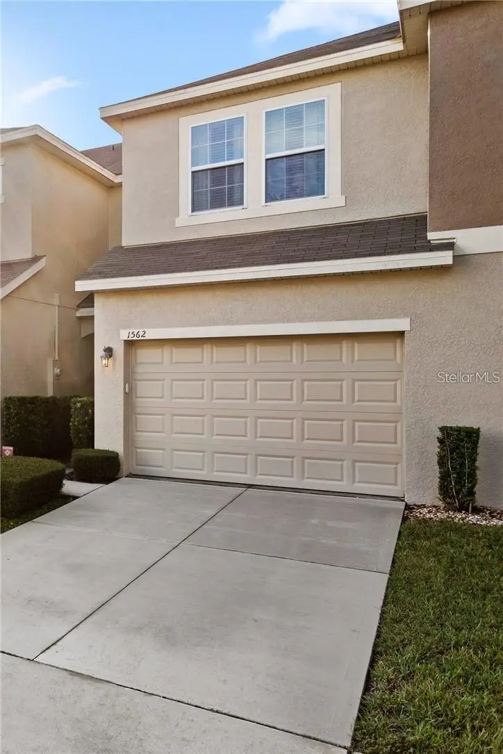 1562 Plumeria Pl, FL