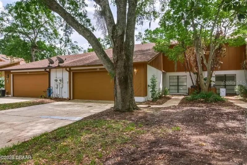 58 Cherokee Trl, FL