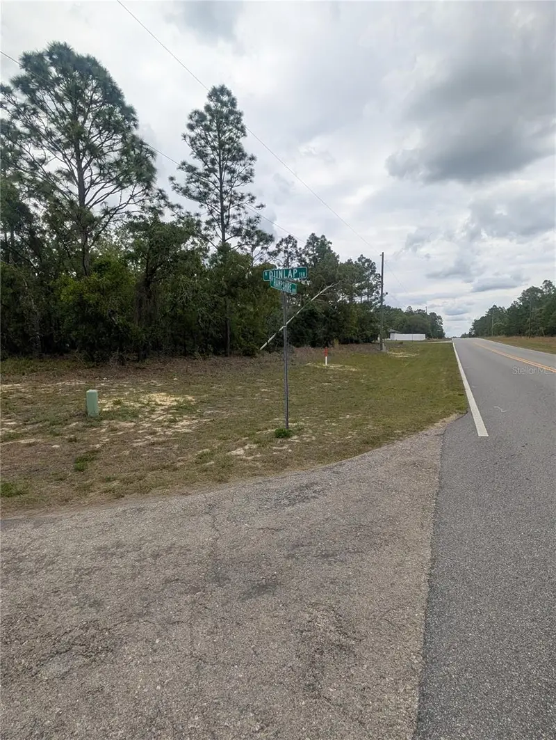 6443 N Dunlap Ter, FL