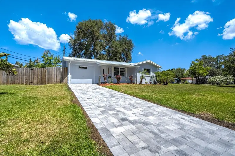 3579 Pocahontas Dr, FL
