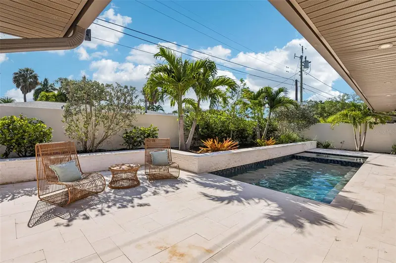 861 Rafael Blvd Ne, FL