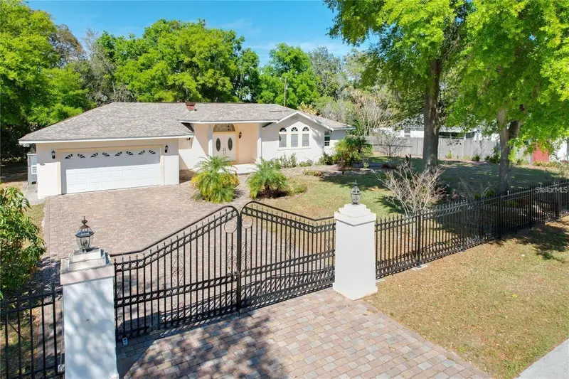 25 E Chesley Ave, FL