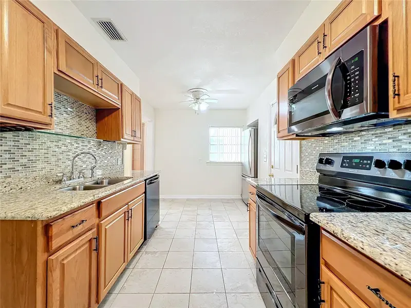 25 E Chesley Ave, FL