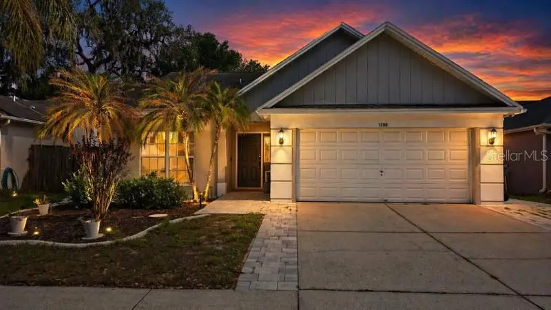 1208 Tiger Wood Ct, FL