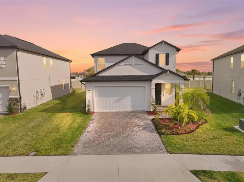 11534 72nd Pl E, FL