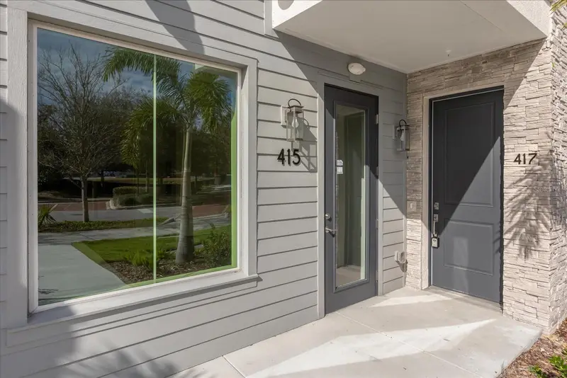 415 Mike Roberto Way, FL