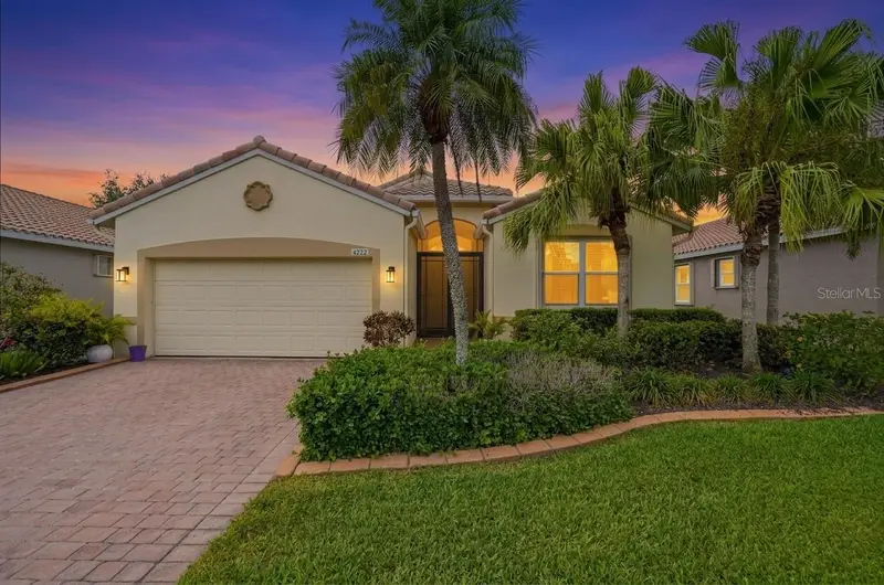 4222 65th Pl E, FL