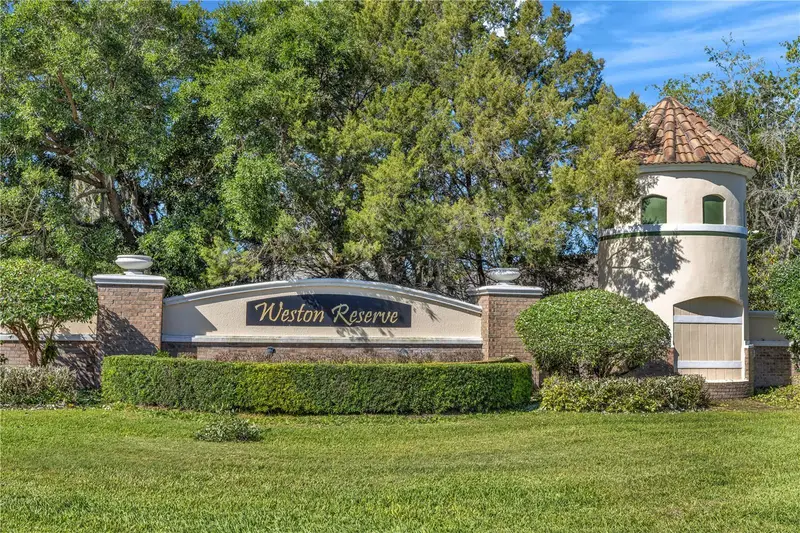 2989 White Cedar Cir, FL