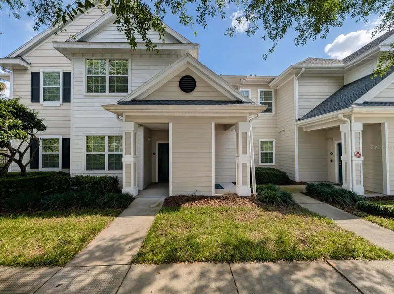 143 Southern Pecan Cir #201, FL