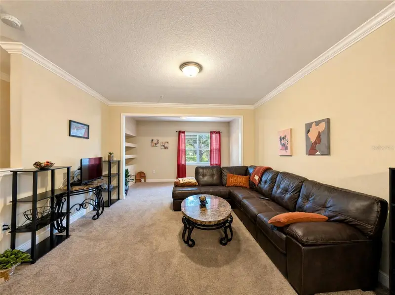 143 Southern Pecan Cir #201, FL