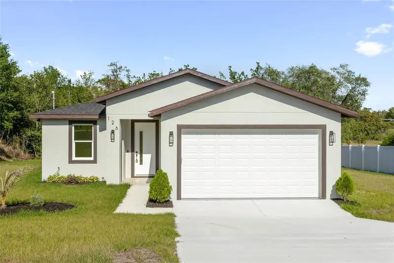 126 Canby Cir, FL