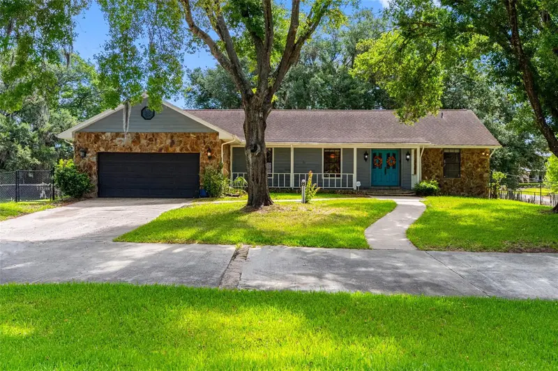11109 Winn Rd, FL