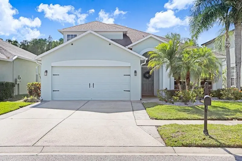 3915 Duke Firth St, FL