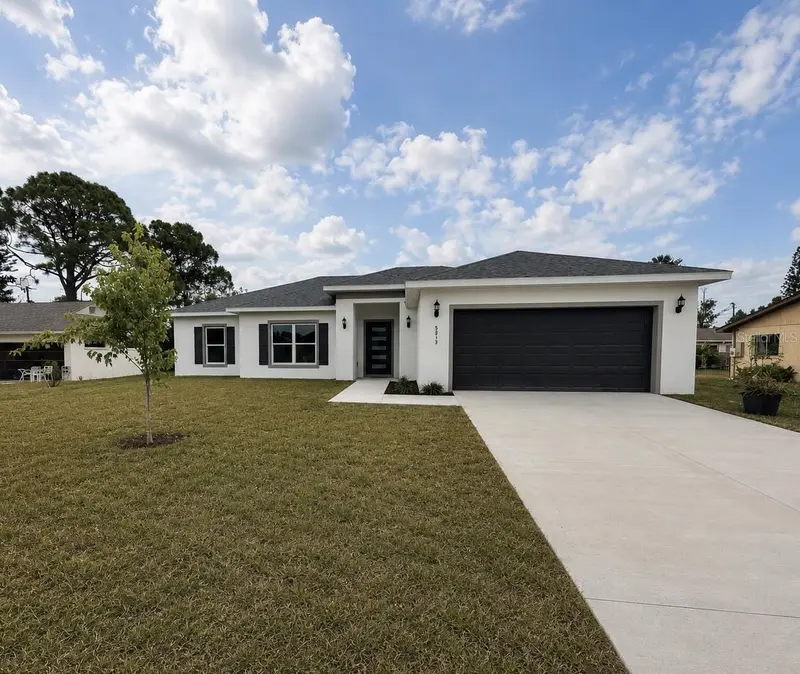 5813 Regent Rd, FL