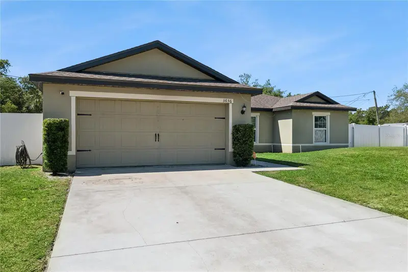 3656 Sunday Dr, FL