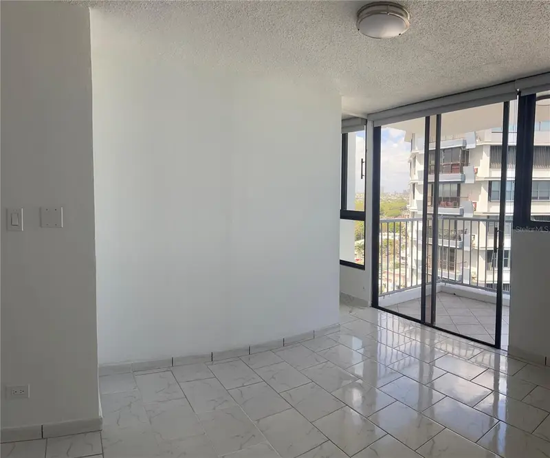 3919 Isla Verde Ave #15b, PR