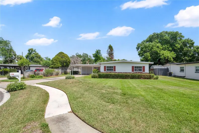 4511 Leslyn Ct, FL