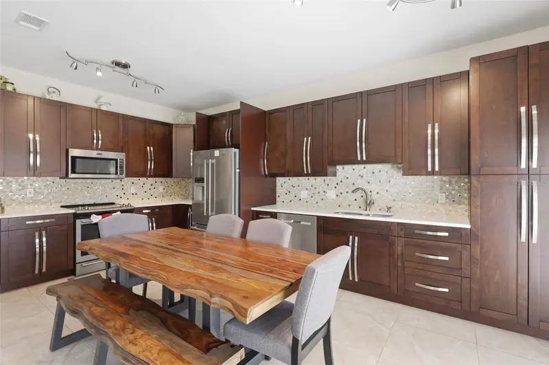 4722 Ormond Beach Way, FL