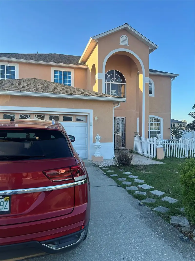 381 Aldershot Ct, FL