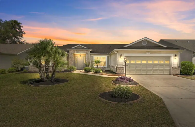 25073 Riverwalk Dr, FL