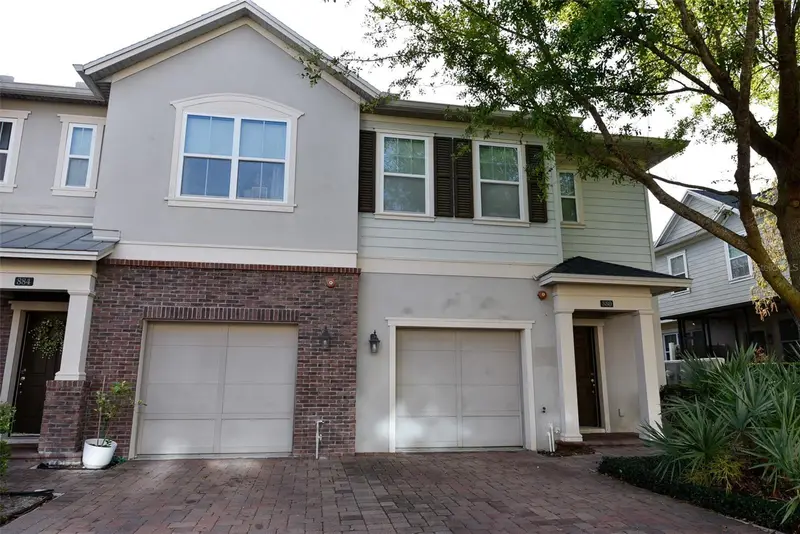 880 Taramundi Dr, FL