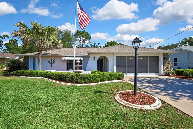 9045 Gaynor St, FL