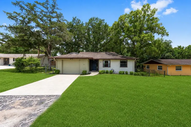 10 Silver Dr, FL