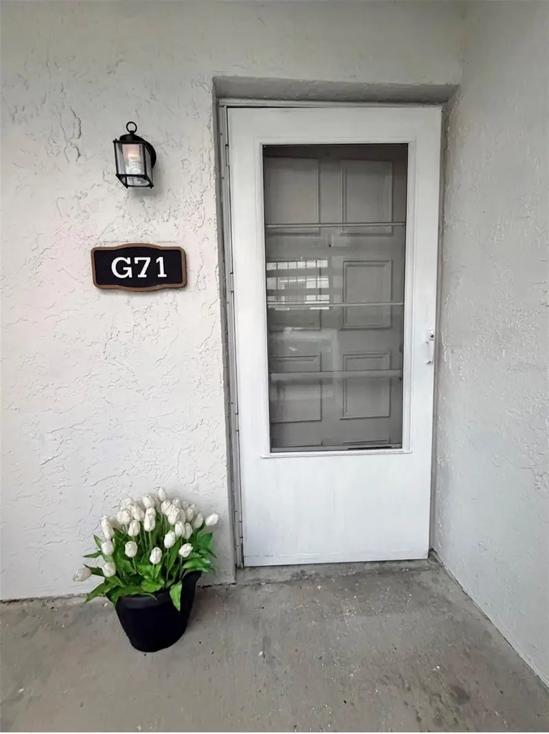 3815 N Oak Dr #G71, FL