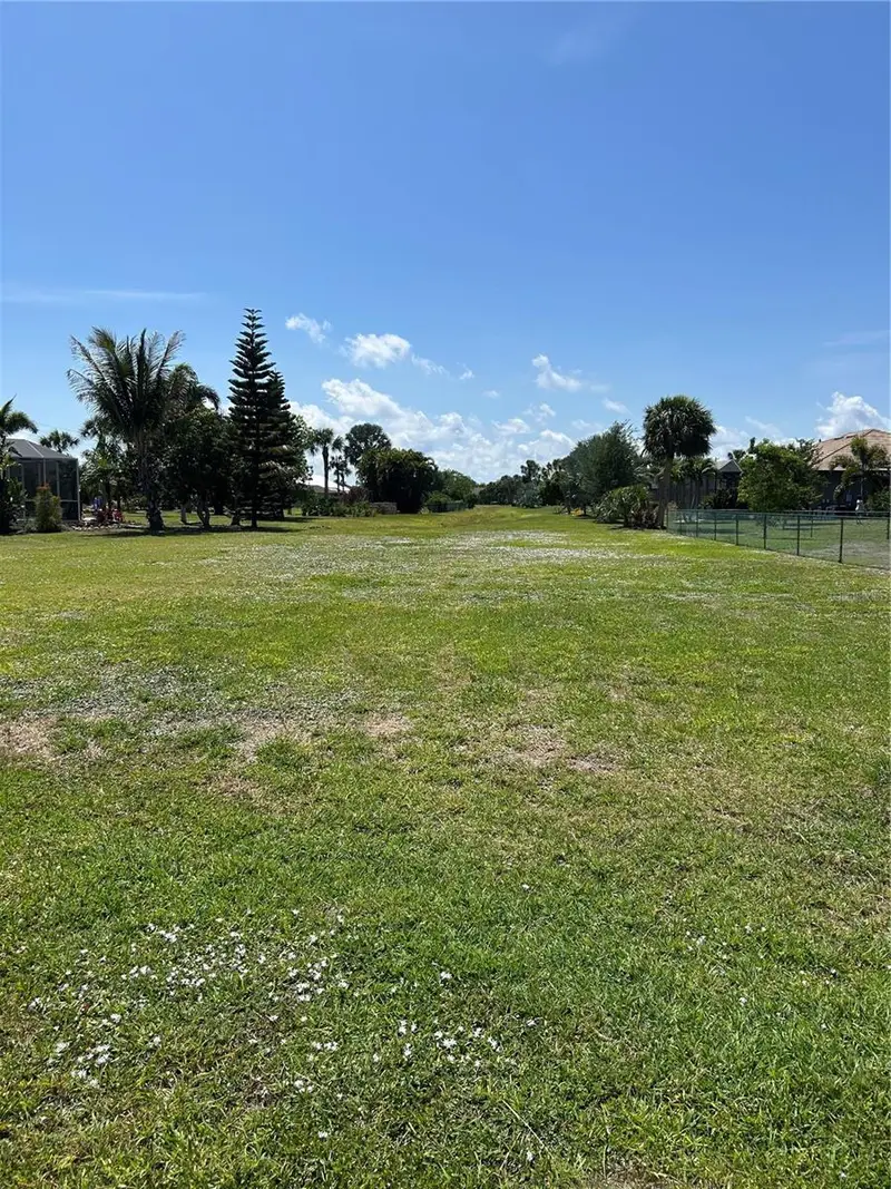 7357 Parkinsonia, FL