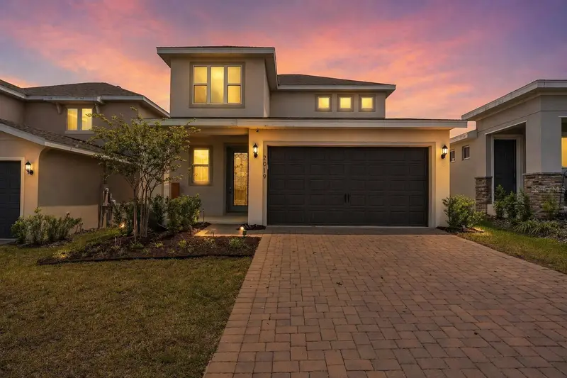 2019 Sunshine Peak Dr, FL