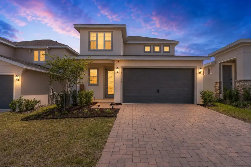 2019 Sunshine Peak Dr, FL