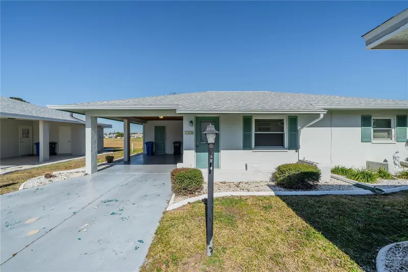 709 W Brockton Pl #Na, FL