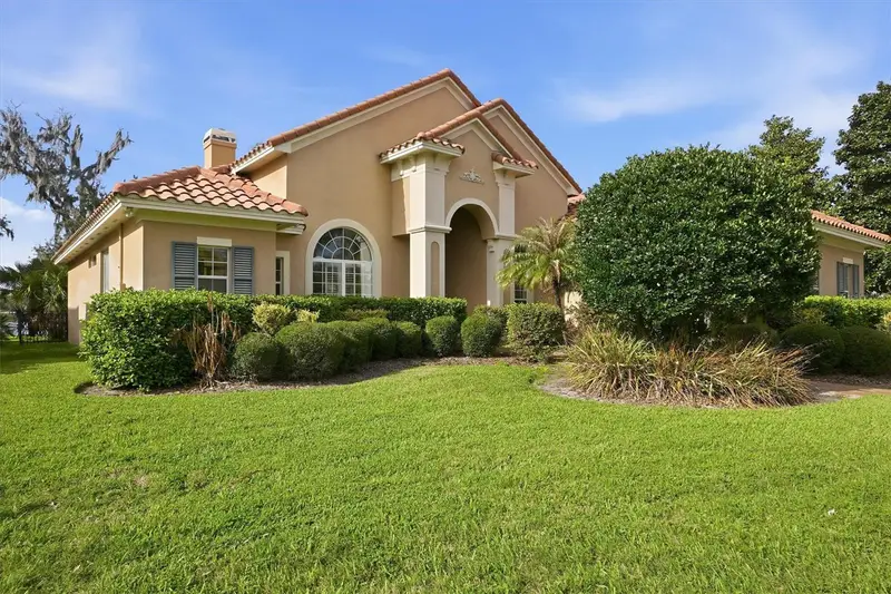 13 New Oak Leaf Dr, FL