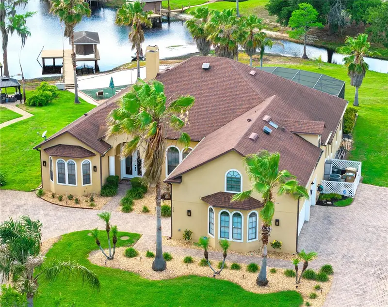 Preston Cove listing
