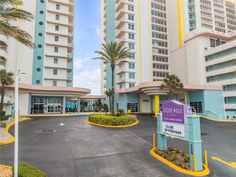 300 N Atlantic Ave #1910, FL