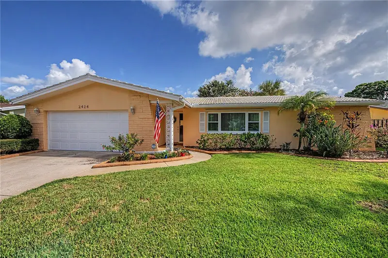 2424 Fairbanks Dr, FL