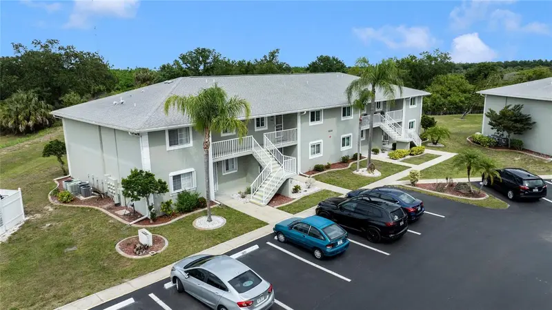 3310 Loveland Blvd #1606, FL
