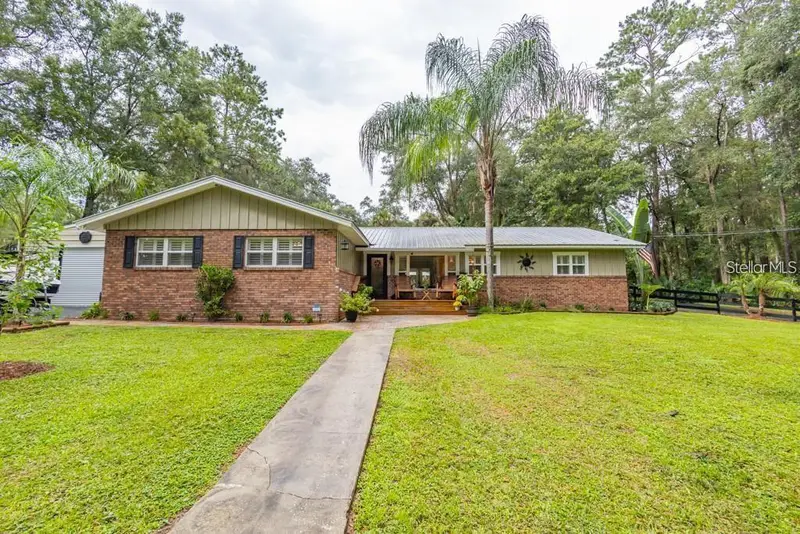 3341 Se 45th St, FL