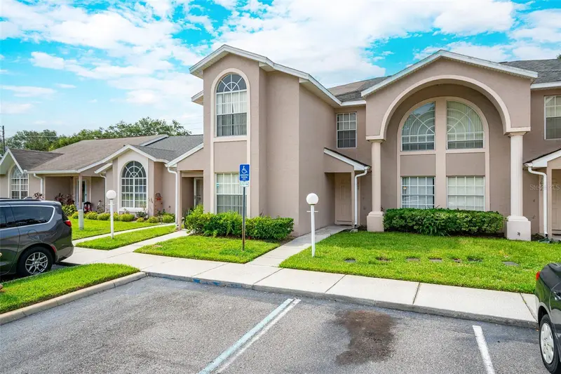 1624 Windsor Oak Ct, FL