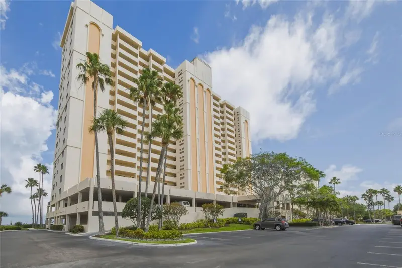 1270 Gulf Blvd #1202, FL