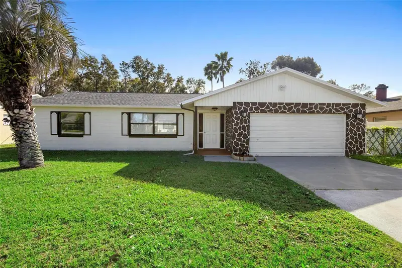Park Manor Estates listing