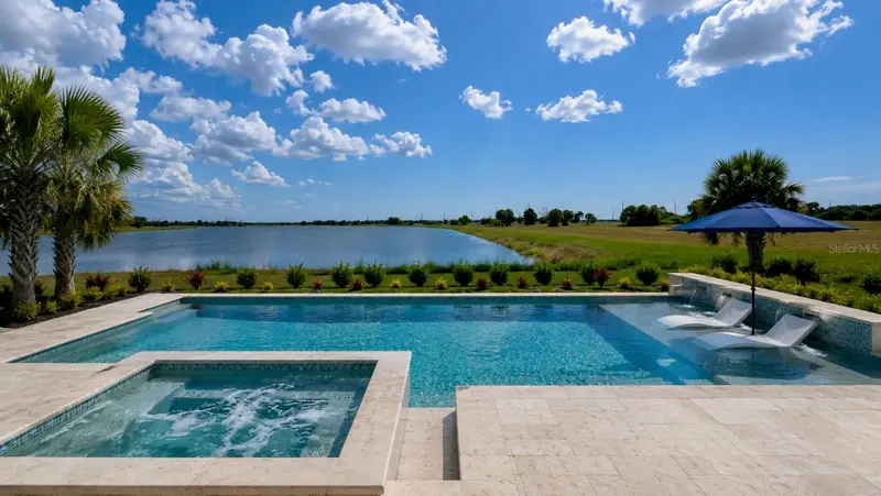 44 Sunflower Dr, FL
