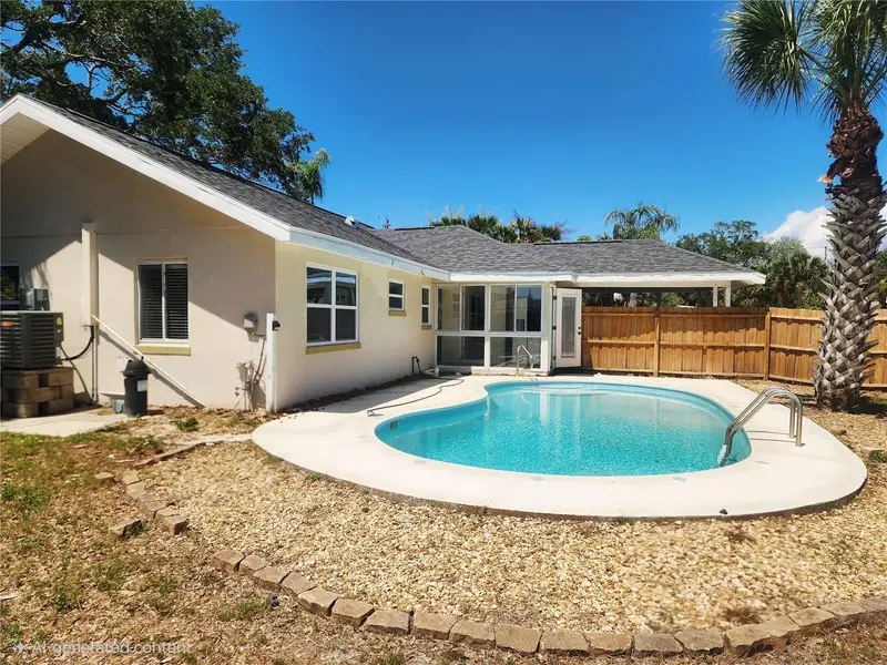 2494 Del Rio Way, FL
