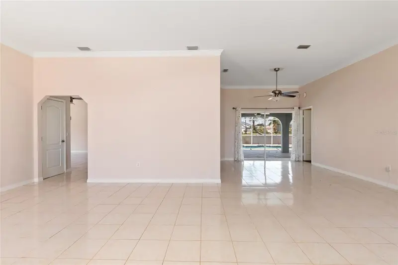 25332 Rampart Blvd, FL