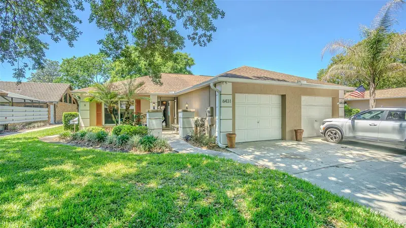 6431 Laurelwood Dr, FL