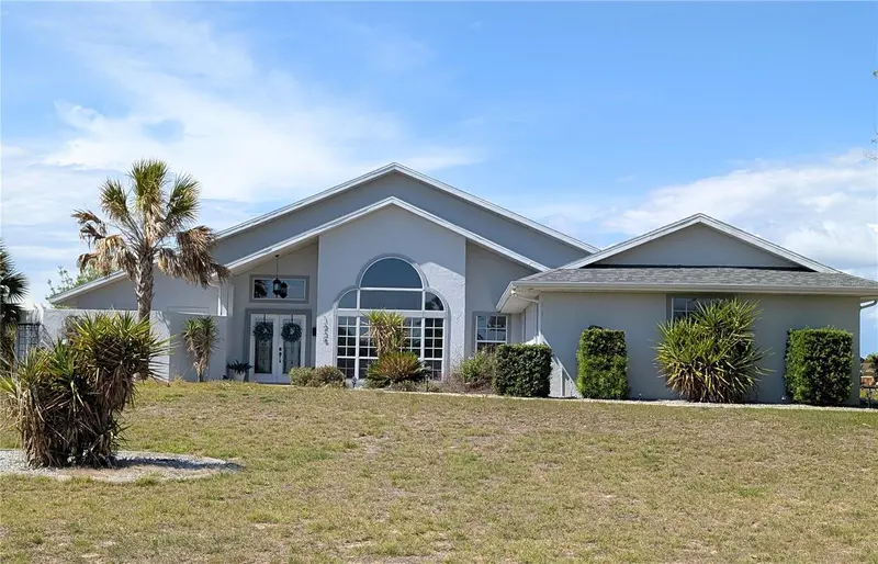 1235 E Hartford St, FL