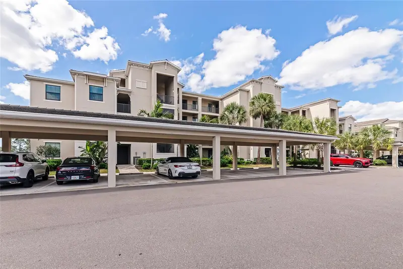 18008 Gawthrop Dr #101, FL