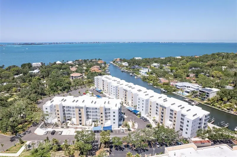 1703 N Tamiami Trl #B504, FL