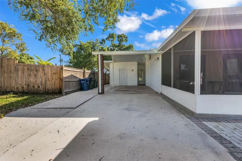 2209 Woodmere Rd, FL